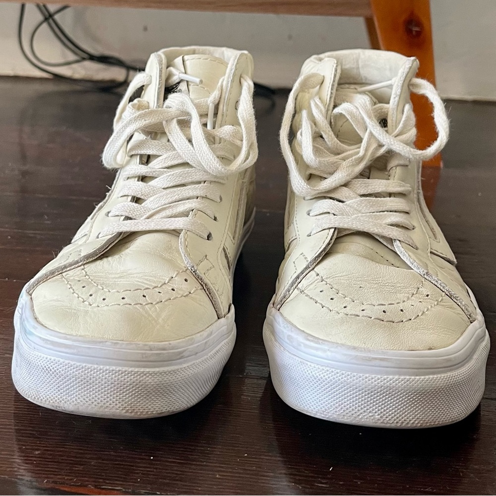 Limited edition leather sk8 high
